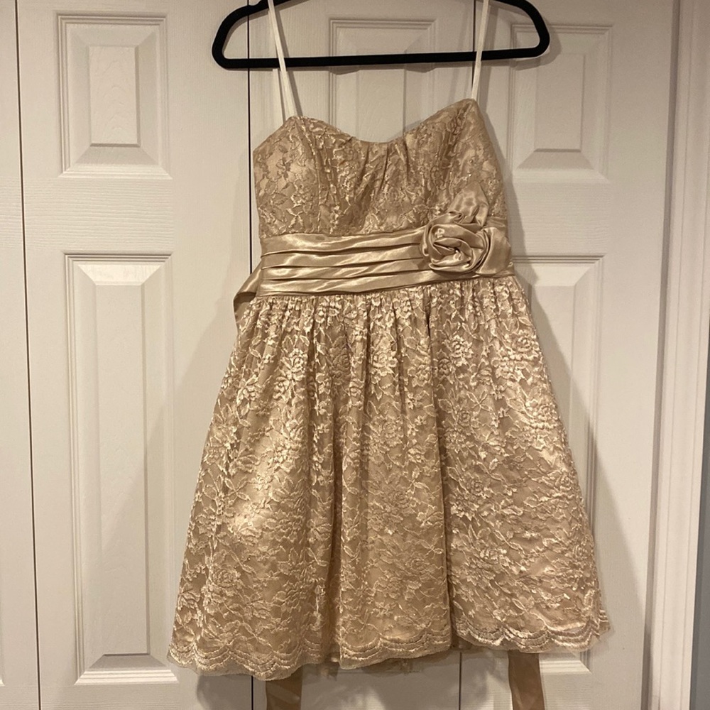 Windsor homecoming/prom dress